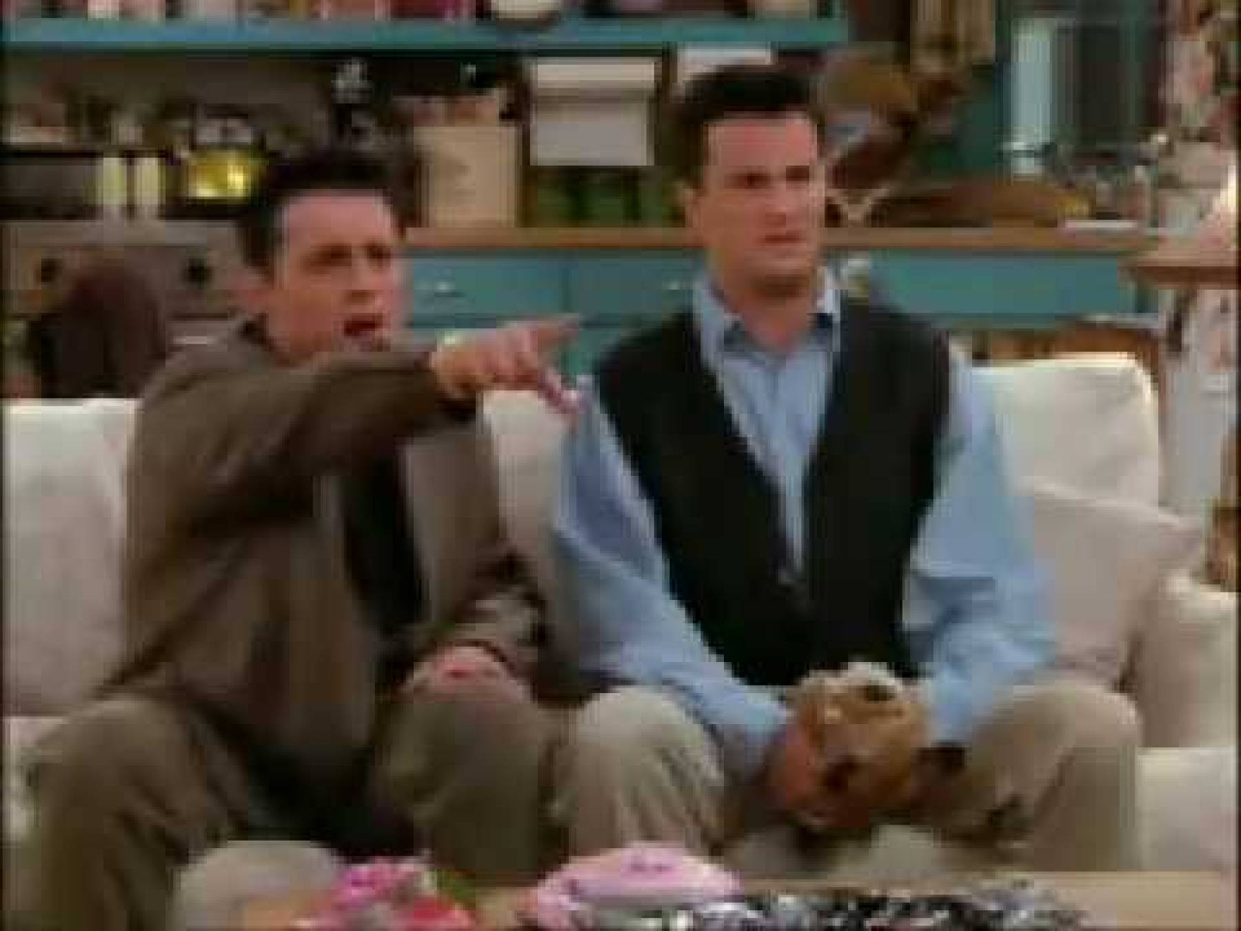 Embedded thumbnail for 6 Répliques de FRIENDS Pour Vous Apprendre À Parler Anglais > Paragraphe
